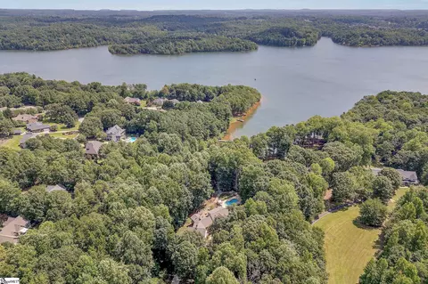 205 Cove Harbor Ct, Taylors, SC 29687