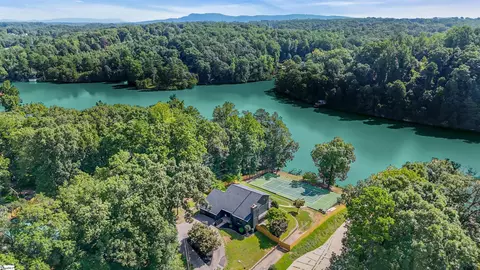 120 Quiet Ln, Easley, SC 29640