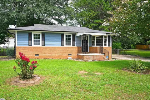 203 Preston St, Easley, SC 29640