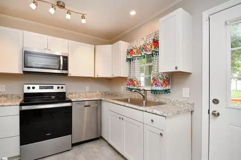 203 Preston St, Easley, SC 29640 photo 16