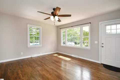 203 Preston St, Easley, SC 29640 photo 12