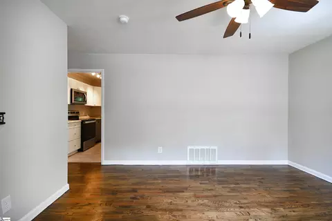 203 Preston St, Easley, SC 29640 photo 10