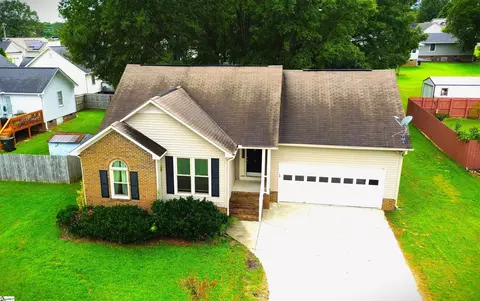 3 Fortson Way, Fountain Inn, SC 29644