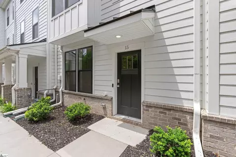 15 Millside Cir, Greenville, SC 29605