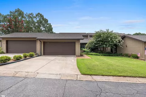 125 Tanager Cir, Greer, SC 29650