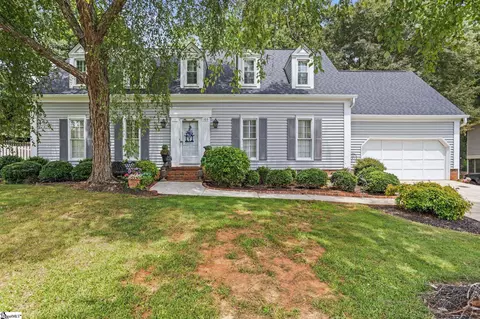 105 Caedmon Ct, Greer, SC 29650