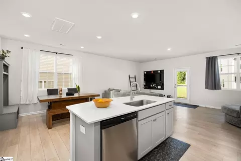 Kitchen - 441 Bee Cove Way, Pendleton, SC 29670 photo 2 of 2