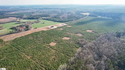 004 Young Rd, Clinton, SC 29325 photo 14