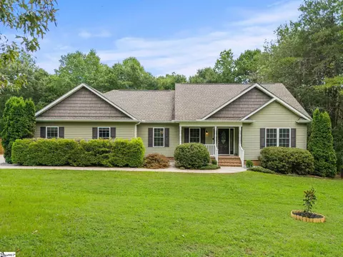 4480 Sandy Flat Rd, Taylors, SC 29687