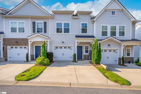 17 Jaycee Ct, Greenville, SC 29607