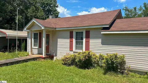 911 Foot Hills Rd, Greenville, SC 29617
