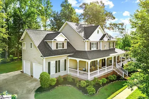 205 Montague Dr, Easley, SC 29640 photo 2