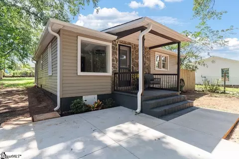 367 Dakota St, Spartanburg, SC 29303