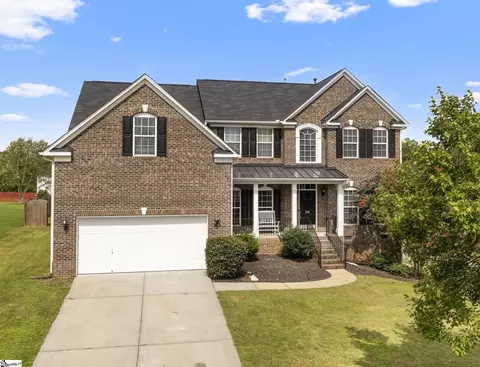 100 Hartwick Ln, Fountain Inn, SC 29644