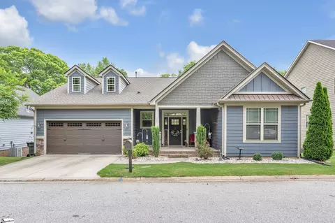 22 Verona Cir, Simpsonville, SC 29681