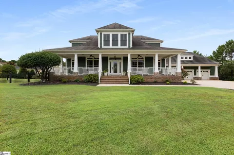 118 Still Ln, Greer, SC 29651
