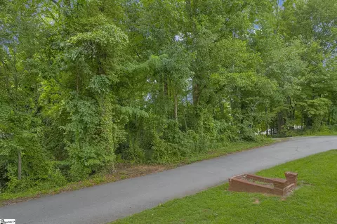 7 Merritt View Ter, Greenville, SC 29609