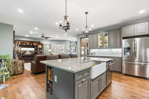 225 Bramlett Rd, Greer, SC 29651 photo 12