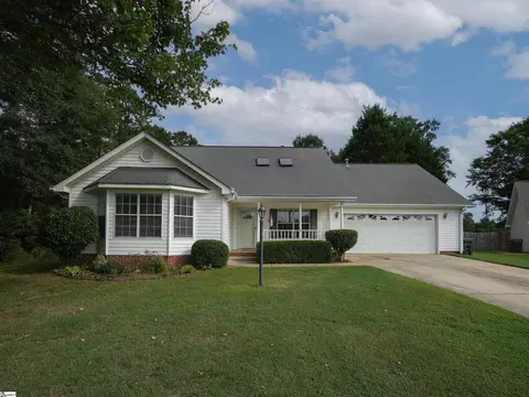 27 Duer Way, Greer, SC 29651
