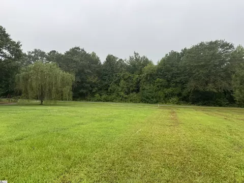 365 Buncombe Rd, Enoree, SC 29335 photo 2