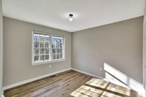 Bedroom - 115 Roberts Dr, Anderson, SC 29621 photo 2 of 2
