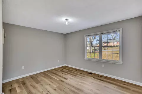 Bedroom - 115 Roberts Dr, Anderson, SC 29621 photo 1 of 2