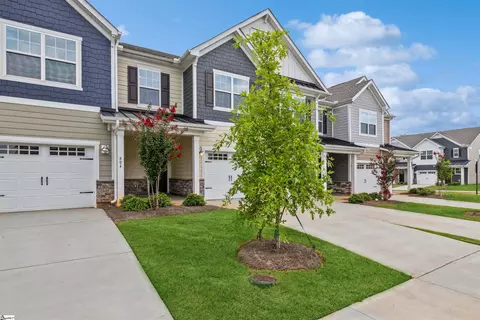 404 Rosser Pl, Travelers Rest, SC 29690
