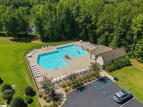 914 Deephallow Pl, Greer, SC 29651 photo 6