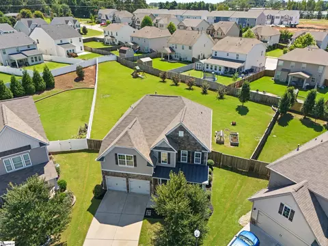 914 Deephallow Pl, Greer, SC 29651 photo 2