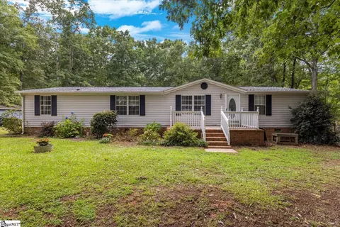 112 Fawn Trail Ln, Pelzer, SC 29669