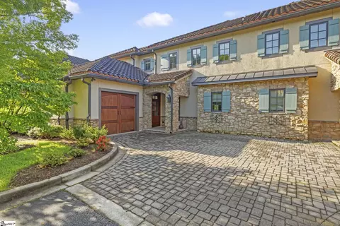 330 Imperia Ct, Travelers Rest, SC 29690