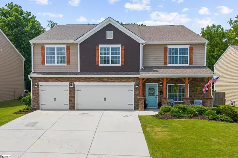 105 Lake Grove Rd, Simpsonville, SC 29681
