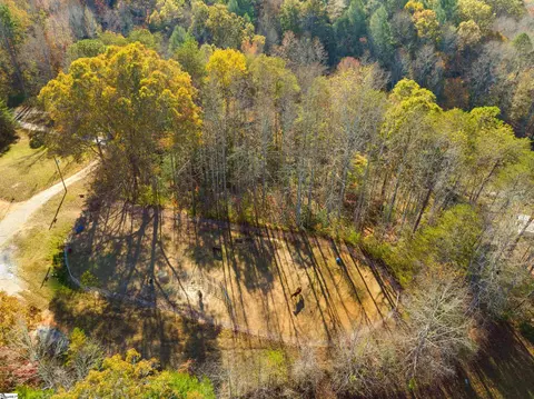 284 Devils Fork Rd, Marietta, SC 29661 photo 45