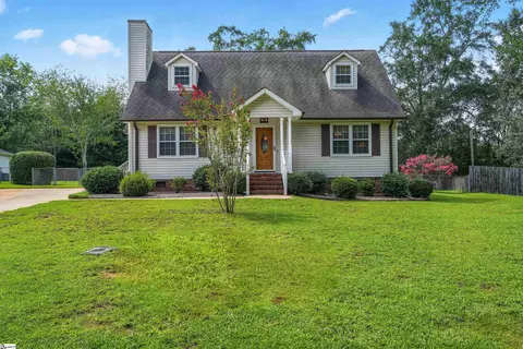 190 Quail Haven Dr, Easley, SC 29642