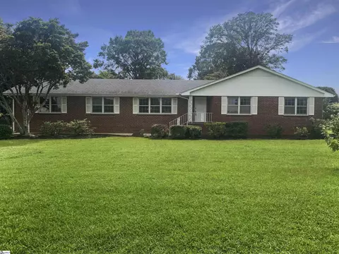 1191 Holly Springs Rd, Lyman, SC 29365