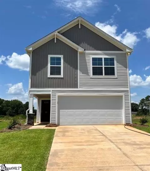 132 Myers Ln, Laurens, SC 29360