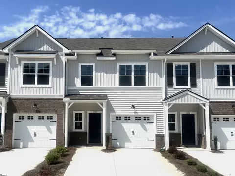 219 Taylor Woods Ct, Greenville, SC 29607