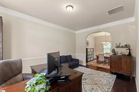 Entry Way - 223 Ermon Ct, Greer, SC 29651 photo 4 of 7