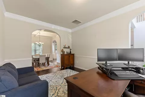 Entry Way - 223 Ermon Ct, Greer, SC 29651 photo 3 of 7