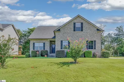 141 Scalybark Rd, Greenville, SC 29617