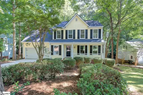 302 Wild Horse Creek Dr, Simpsonville, SC 29680