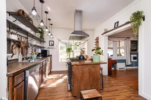Kitchen - 131 Stephens Rd, Pickens, SC 29671 photo 1 of 3