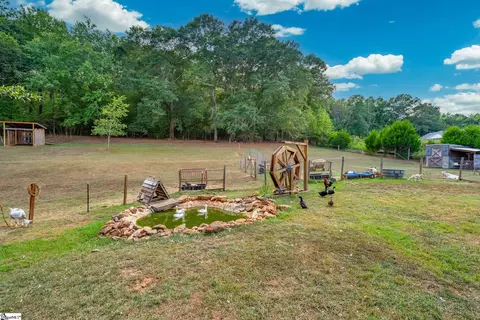 Exterior - 131 Stephens Rd, Pickens, SC 29671 photo 10 of 11