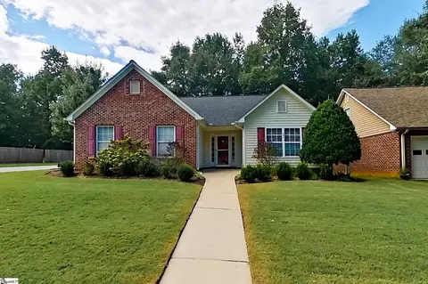 805 N Gray Beaver Ct, Moore, SC 29369
