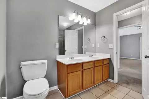 Bath - 205 Kylemore Ln, Greer, SC 29650 photo 2 of 2