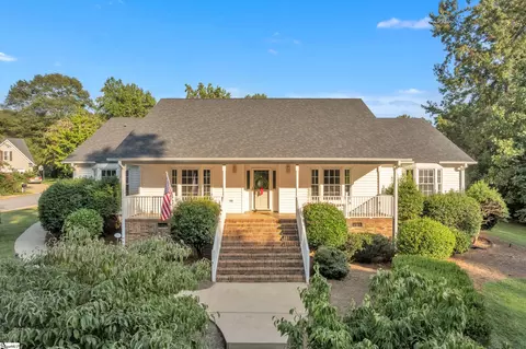 100 Rowland Ct, Greer, SC 29650