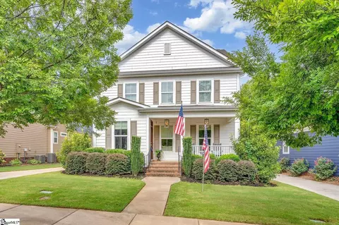 21 Highcroft Ct, Greenville, SC 29607