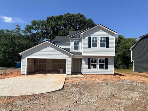 705 E Poinsett St, Greer, SC 29651