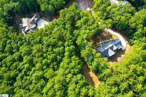 407 Nesting Pine Ct, Seneca, SC 29672
