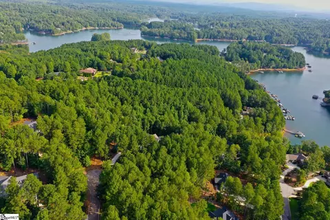 407 Nesting Pine Ct, Seneca, SC 29672 photo 22